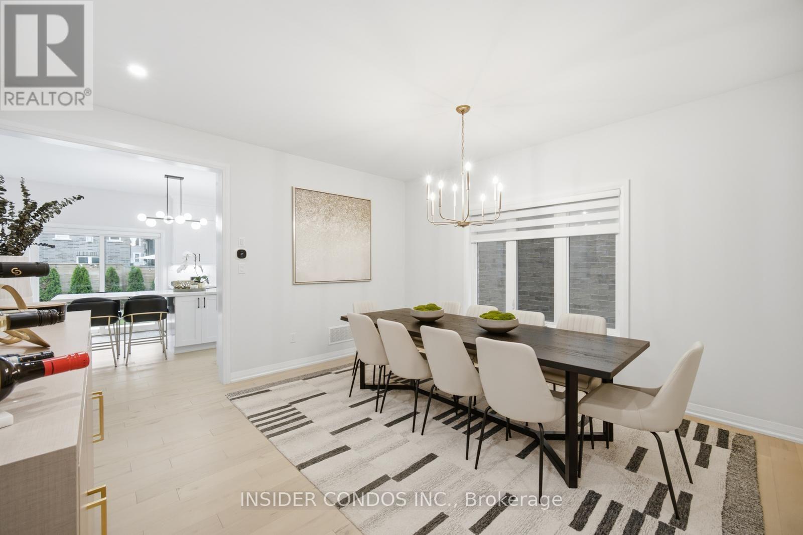 1521 Stovell Crescent, Innisfil, Ontario  L0L 1W0 - Photo 5 - N13621632
