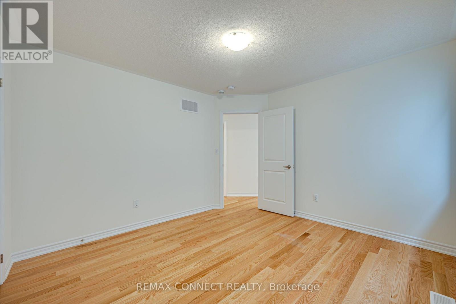 146 Nottingham Road N, Barrie, Ontario  L9J 0W5 - Photo 16 - S13621668