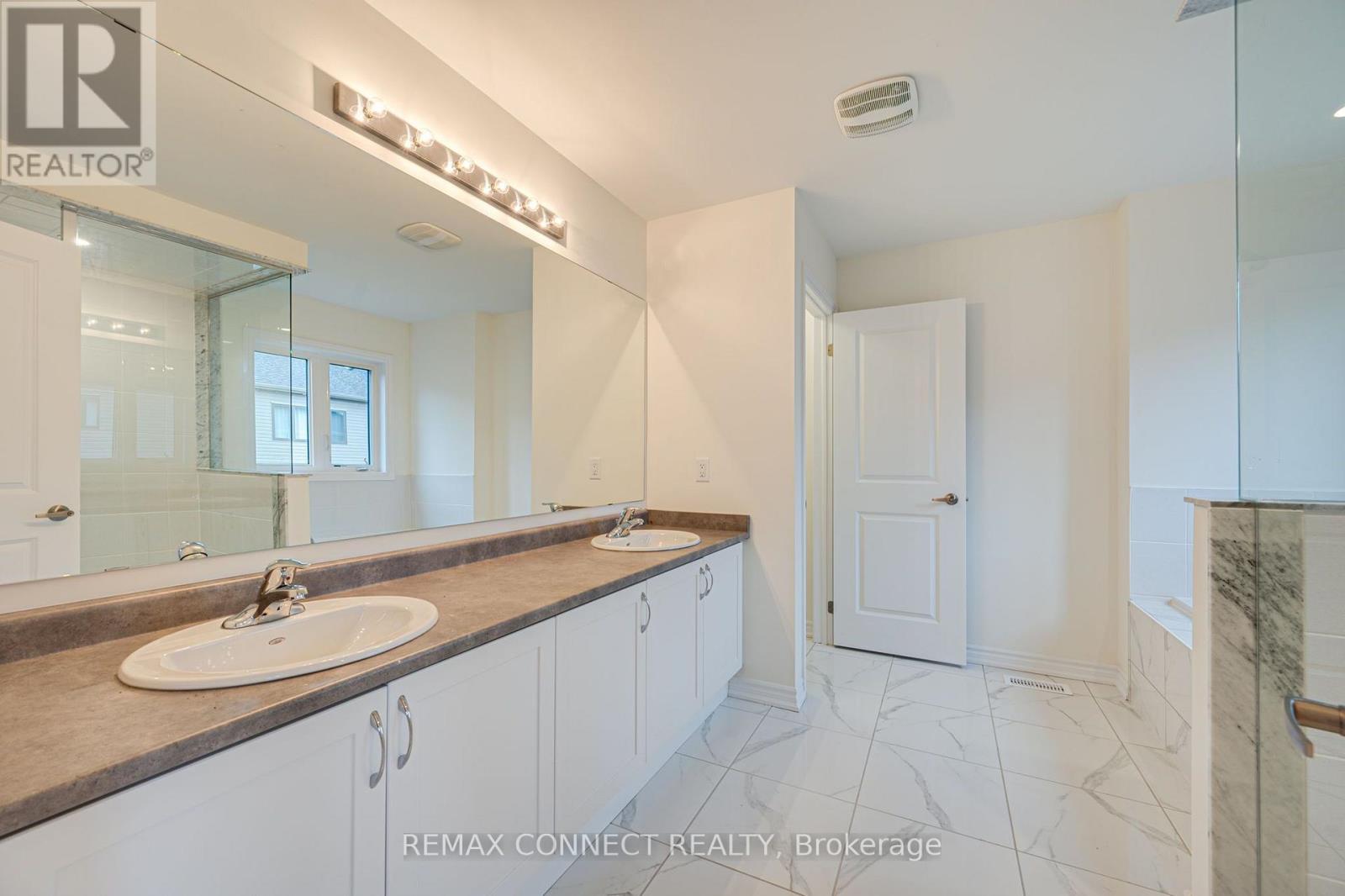 146 Nottingham Road N, Barrie, Ontario  L9J 0W5 - Photo 23 - S13621668