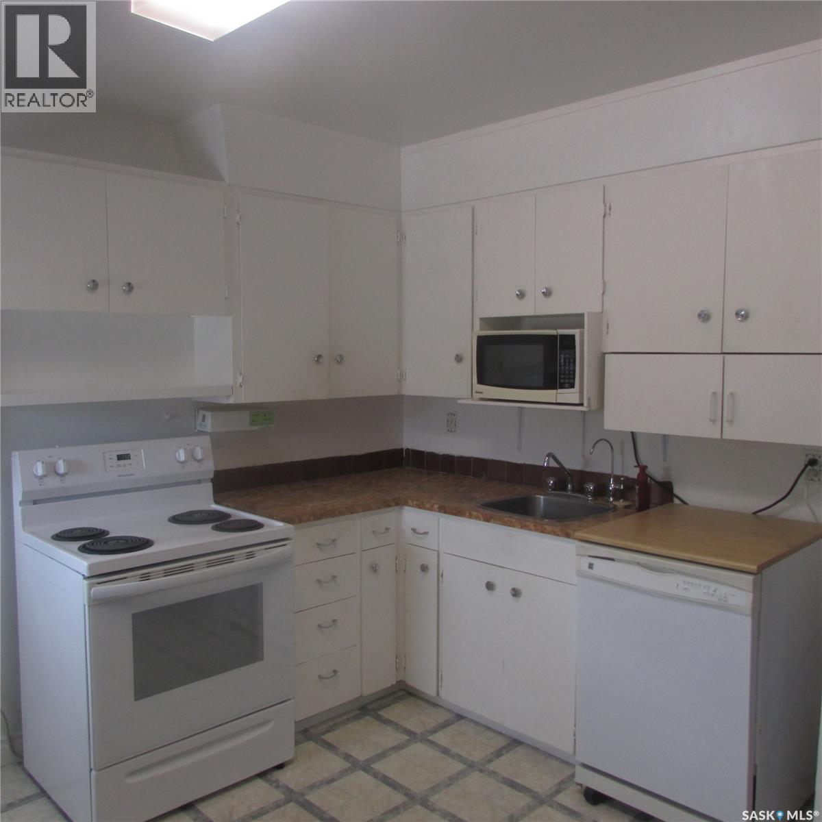 1240 10th Avenue E, Regina, Saskatchewan  S4N 0J2 - Photo 33 - SK044085