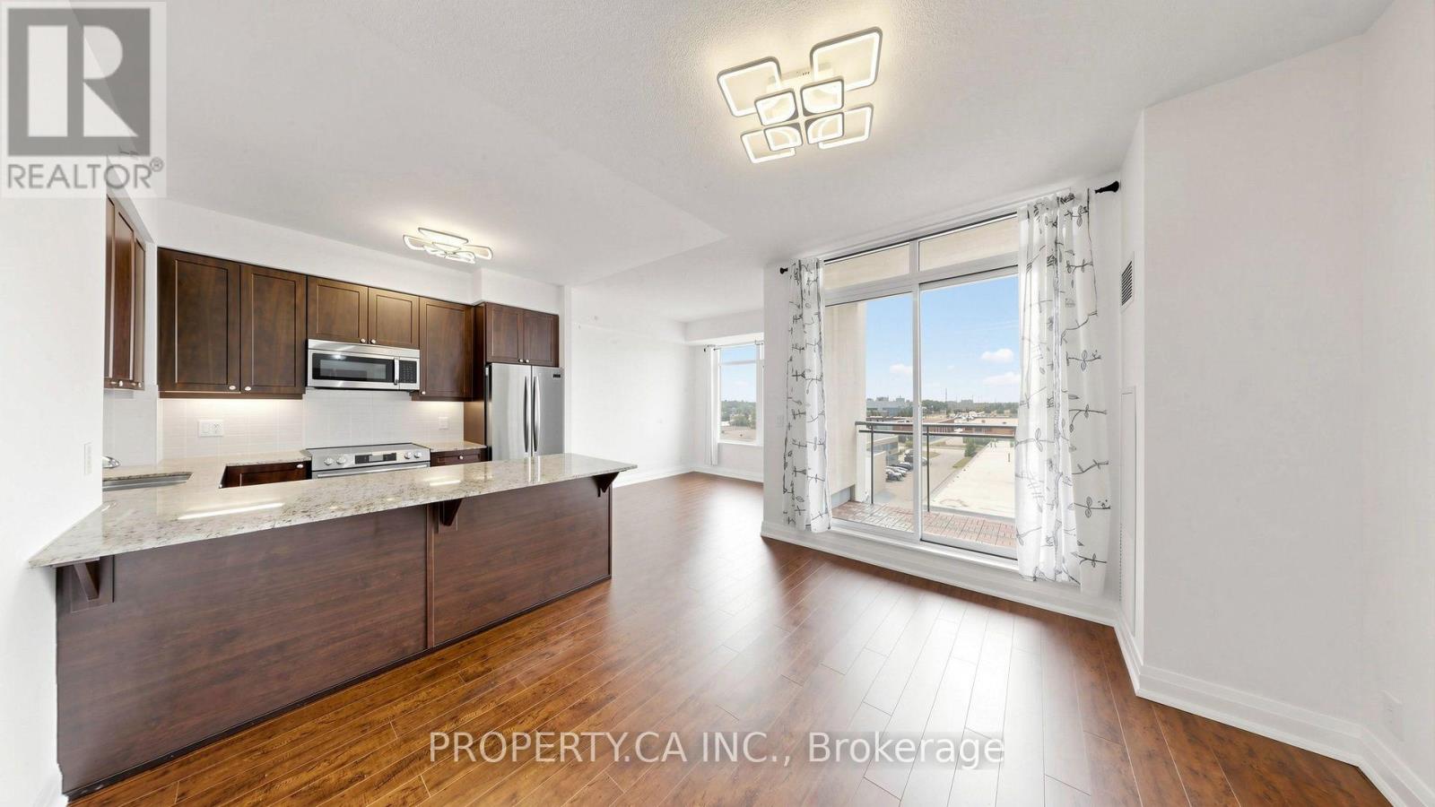 516 - 24 Woodstream Boulevard, Vaughan, Ontario  L4L 8C4 - Photo 4 - N13615670