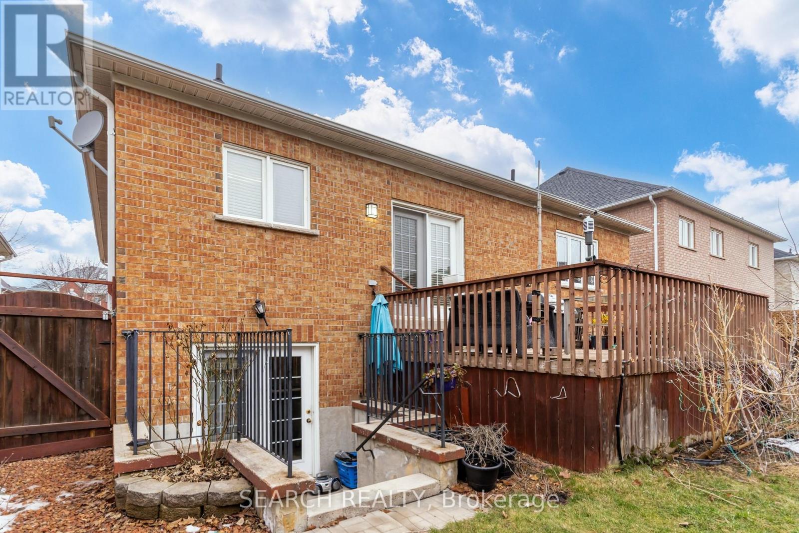 19 Treeline Boulevard, Brampton, Ontario  L6P 1C5 - Photo 39 - W13621608