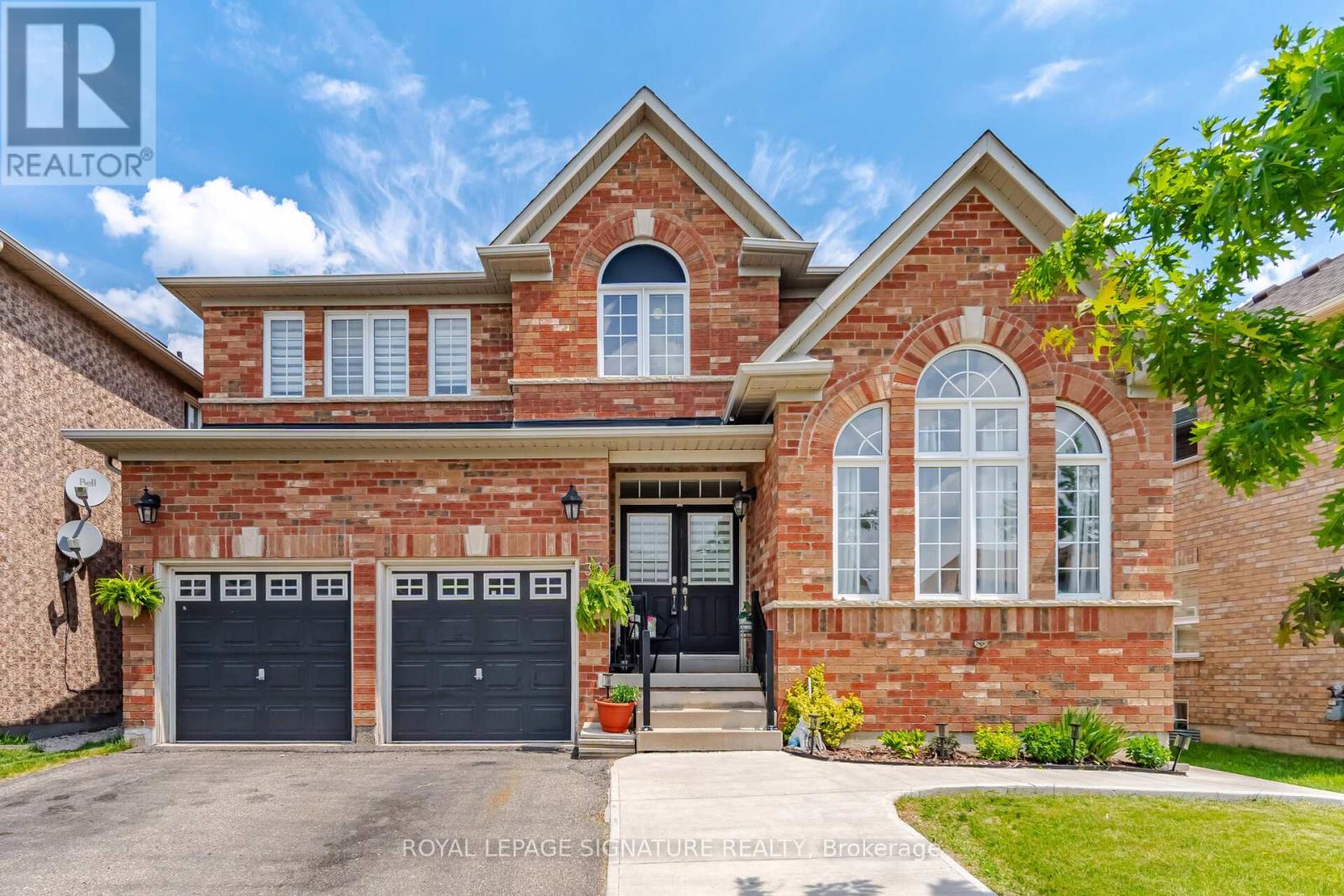 34 NINA PLACE N, Brampton, Ontario