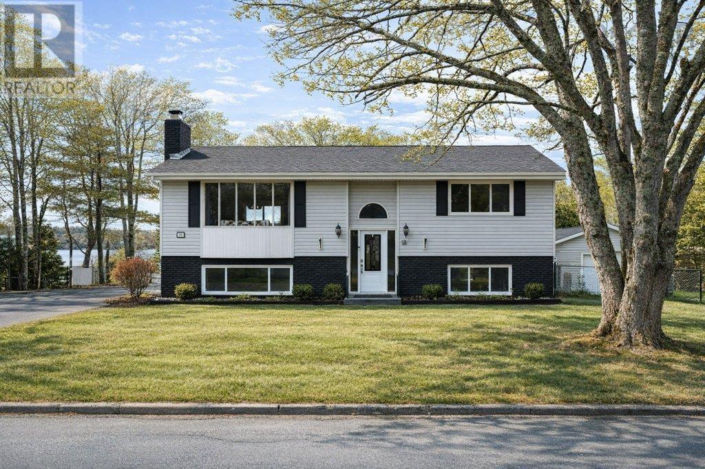 11 Robina Drive, Lake Echo, Nova Scotia