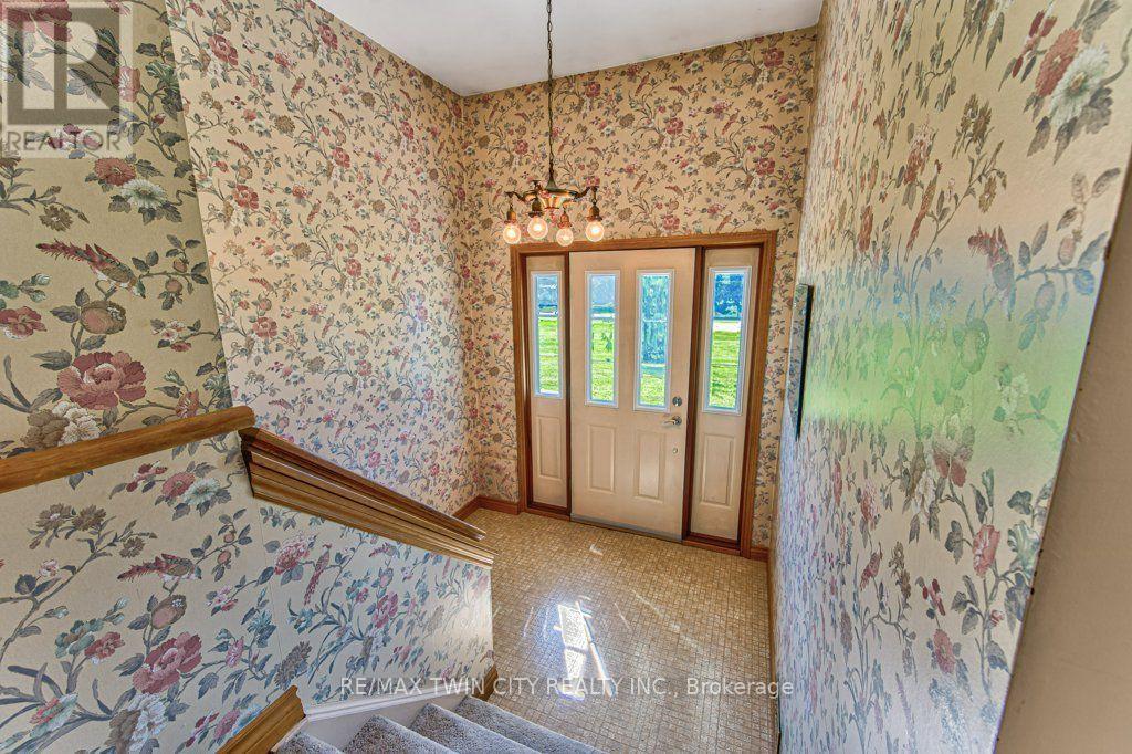 7316 Wellington Road 30 Road, Guelph/eramosa, Ontario  N1H 6J2 - Photo 5 - X13621616