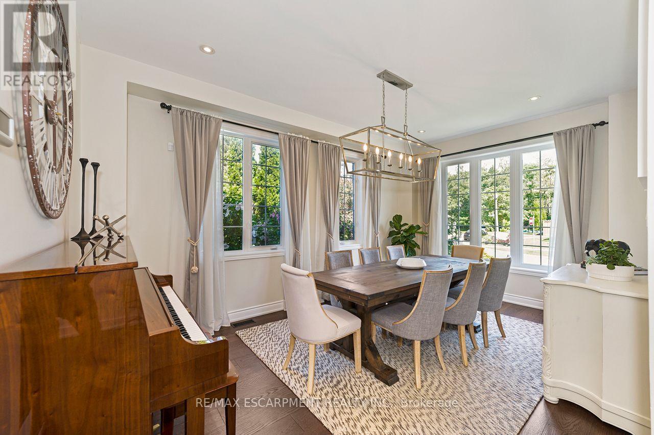33 Dewsbury Way, Hamilton, Ontario  L8E 6C2 - Photo 4 - X13621638