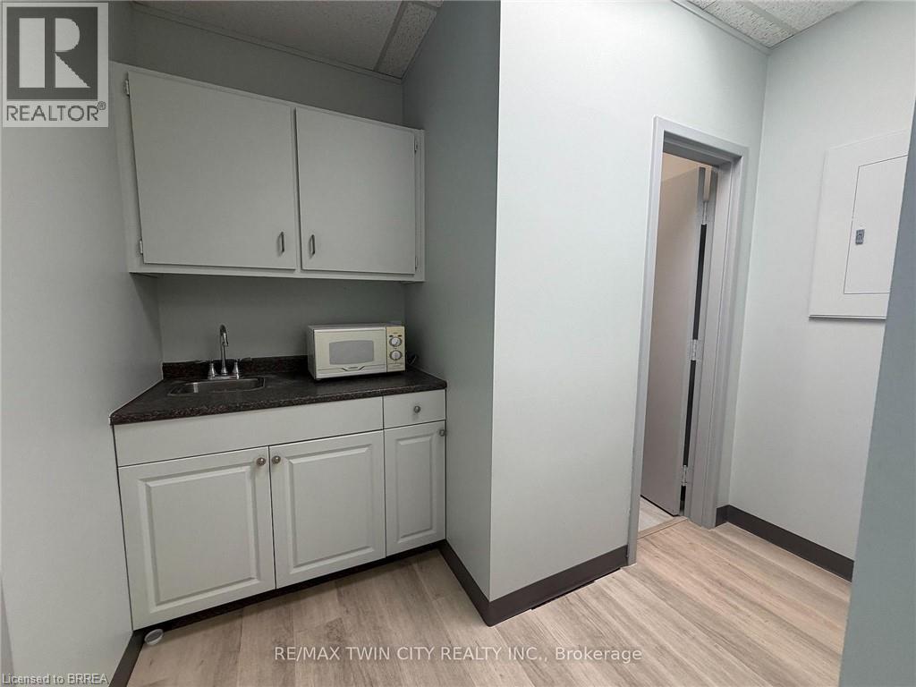 446 Grey Street Unit# 102, Brantford, Ontario  N3S 7L6 - Photo 10 - 40835916