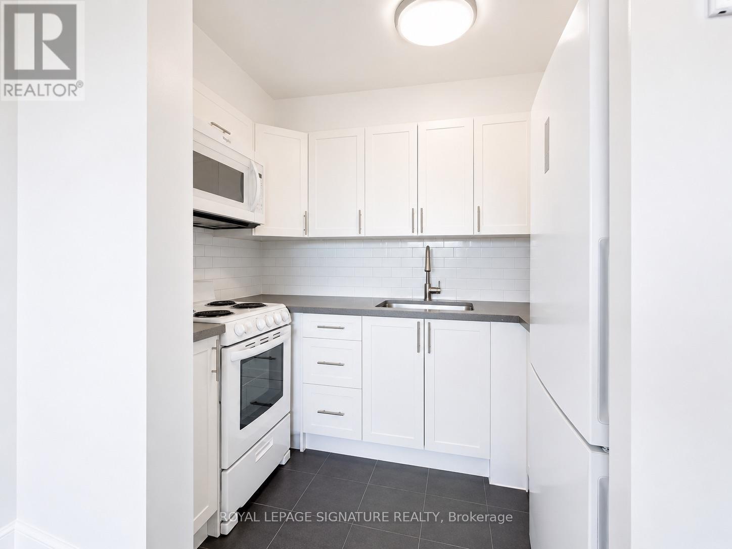 1501 - 666 Spadina Avenue, Toronto, Ontario  M5S 2H8 - Photo 5 - C13619956
