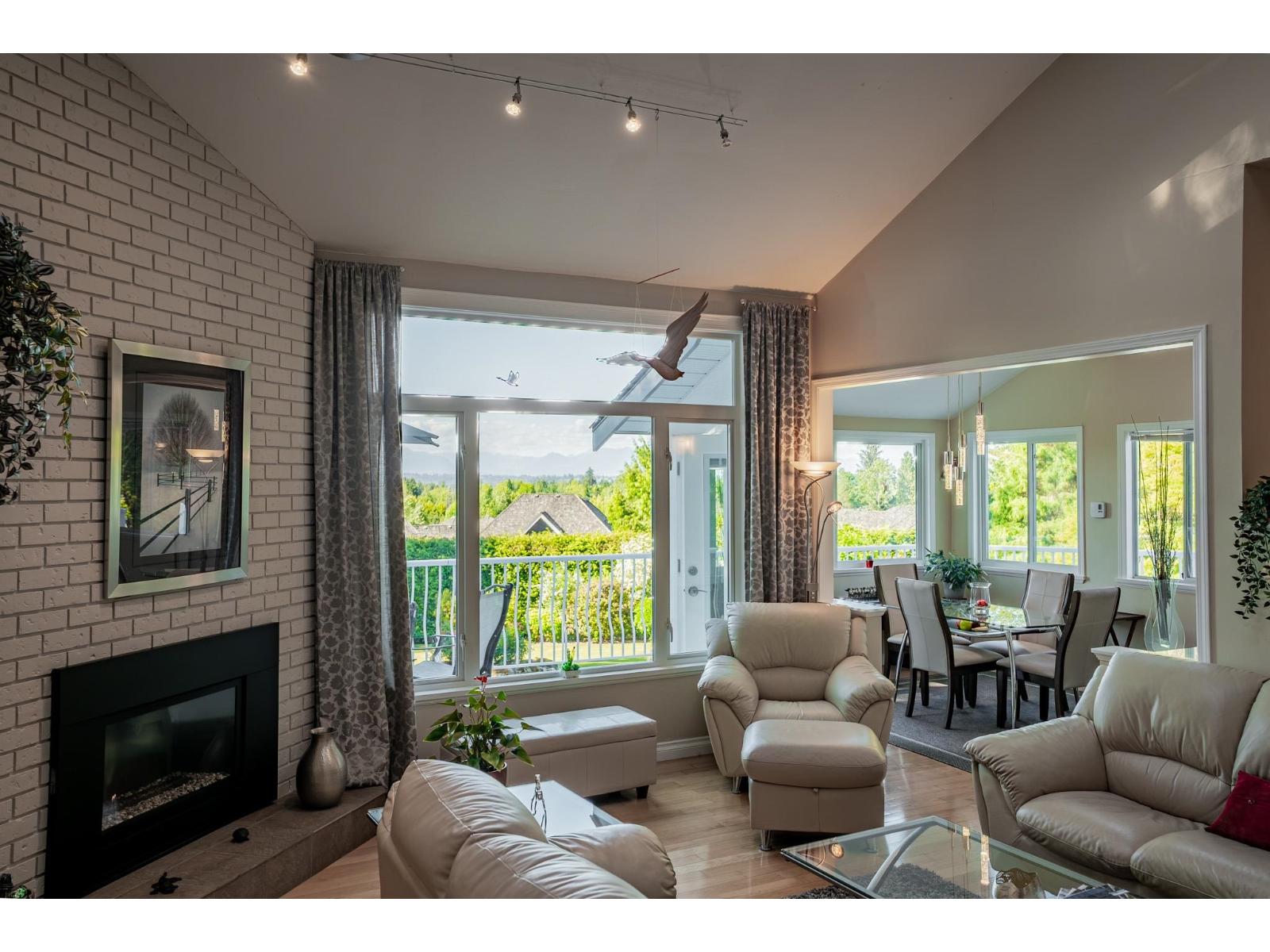 16233 30b Avenue, Surrey, British Columbia  V4P 2X7 - Photo 9 - R3138303