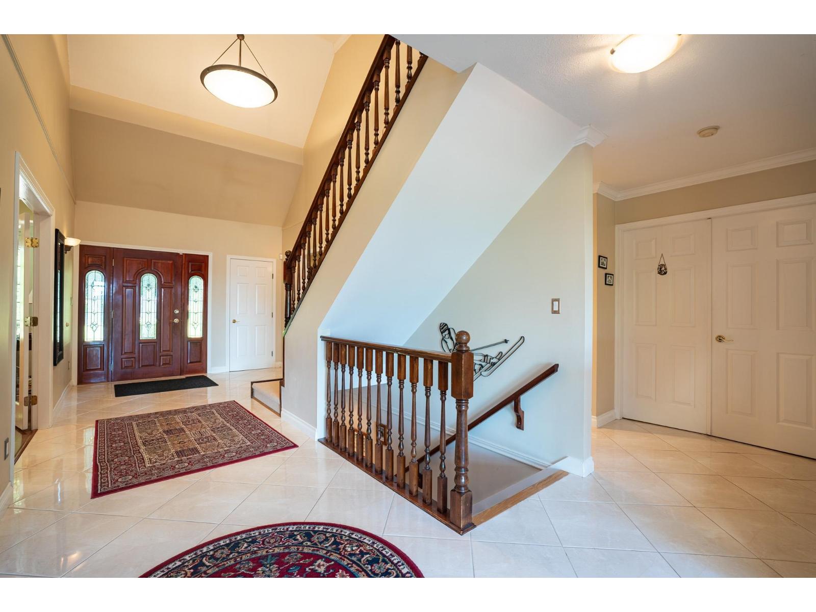 16233 30b Avenue, Surrey, British Columbia  V4P 2X7 - Photo 5 - R3138303