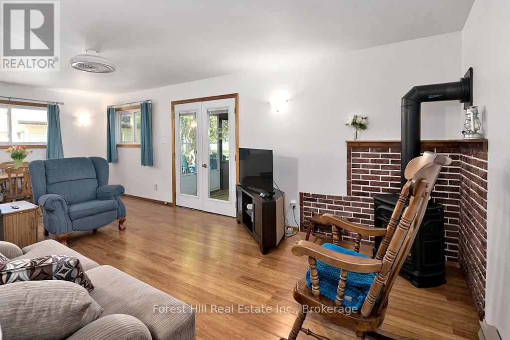 523583 12 Concession, West Grey, Ontario  N0C 1H0 - Photo 22 - X13189800