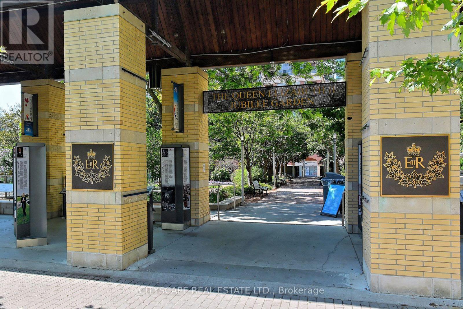 405 - 4023 The Exchange, Mississauga, Ontario  L5B 0N4 - Photo 8 - W13013726