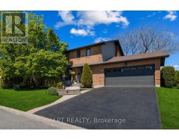 11 ELDERWOOD TRAIL, Ottawa, Ontario