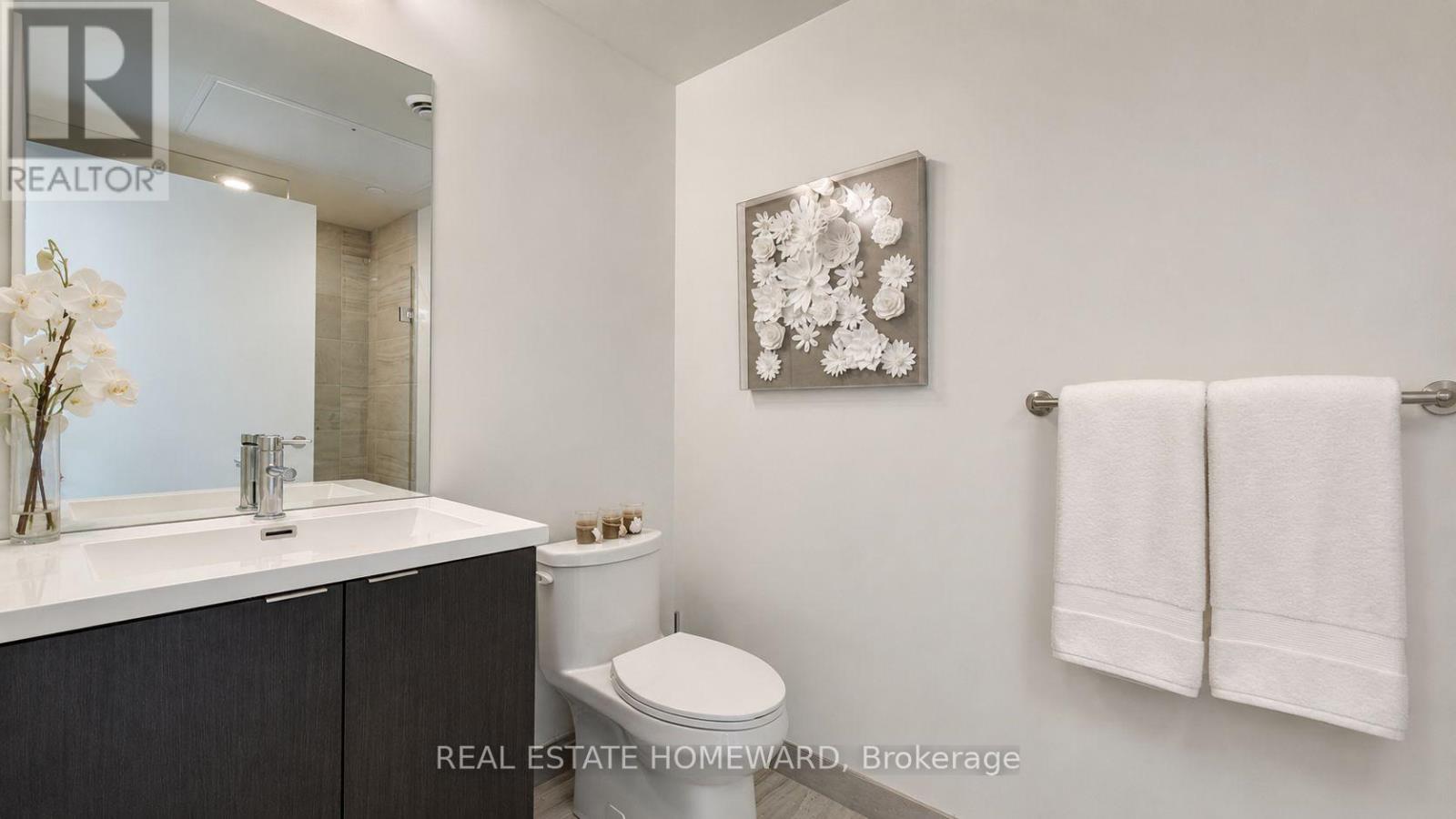 6506 - 138 Downes Street, Toronto, Ontario  M5E 0E4 - Photo 25 - C13621736