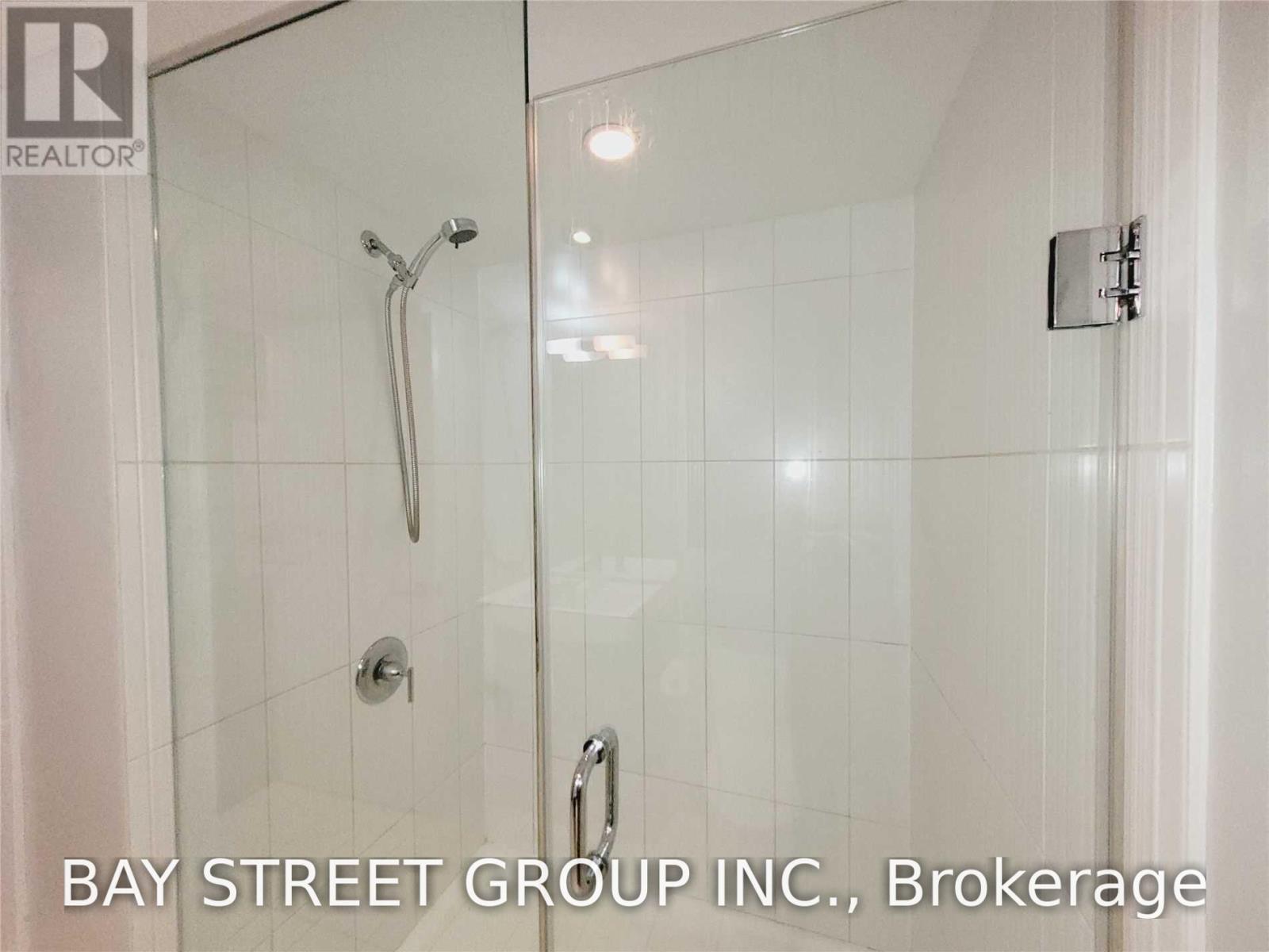 535 - 8 Telegram Mews, Toronto, Ontario  M5V 3Z5 - Photo 10 - C13621802