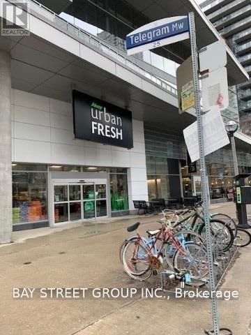 535 - 8 Telegram Mews, Toronto, Ontario  M5V 3Z5 - Photo 20 - C13621802