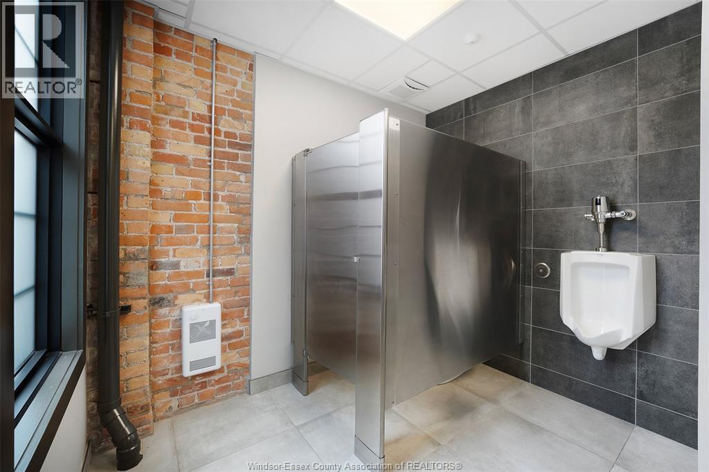 58 Chatham Street West, Windsor, Ontario  N9A 5M6 - Photo 44 - 26018408