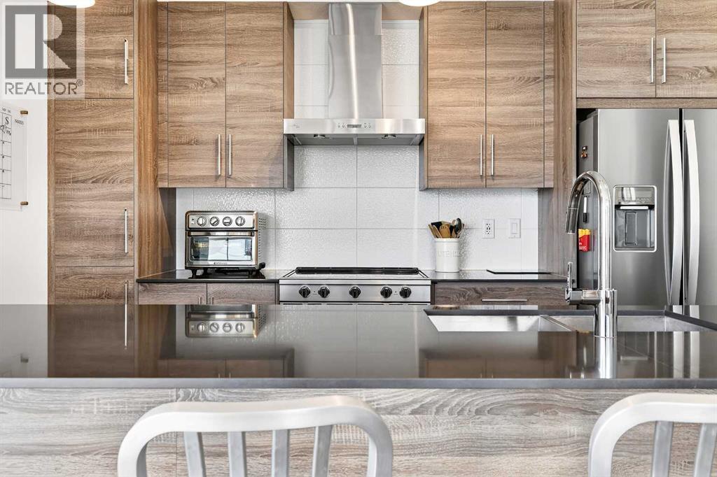 501, 122 Mahogany Centre SE, Calgary, Alberta T3M 2Y1 - Photo 9 - A2328809