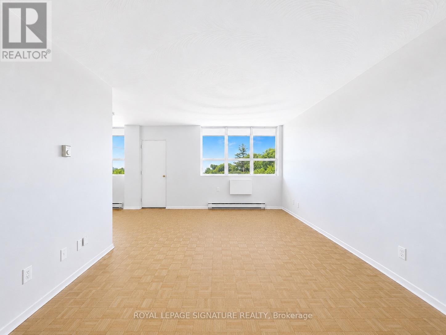 804 - 525 Eglinton Avenue E, Toronto, Ontario M4P 1N5 - Photo 2 - C13620524