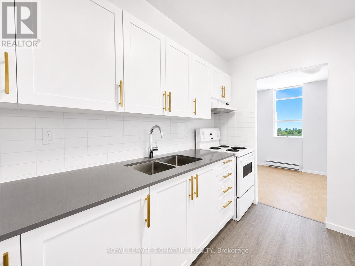 804 - 525 Eglinton Avenue E, Toronto, Ontario M4P 1N5 - Photo 7 - C13620524
