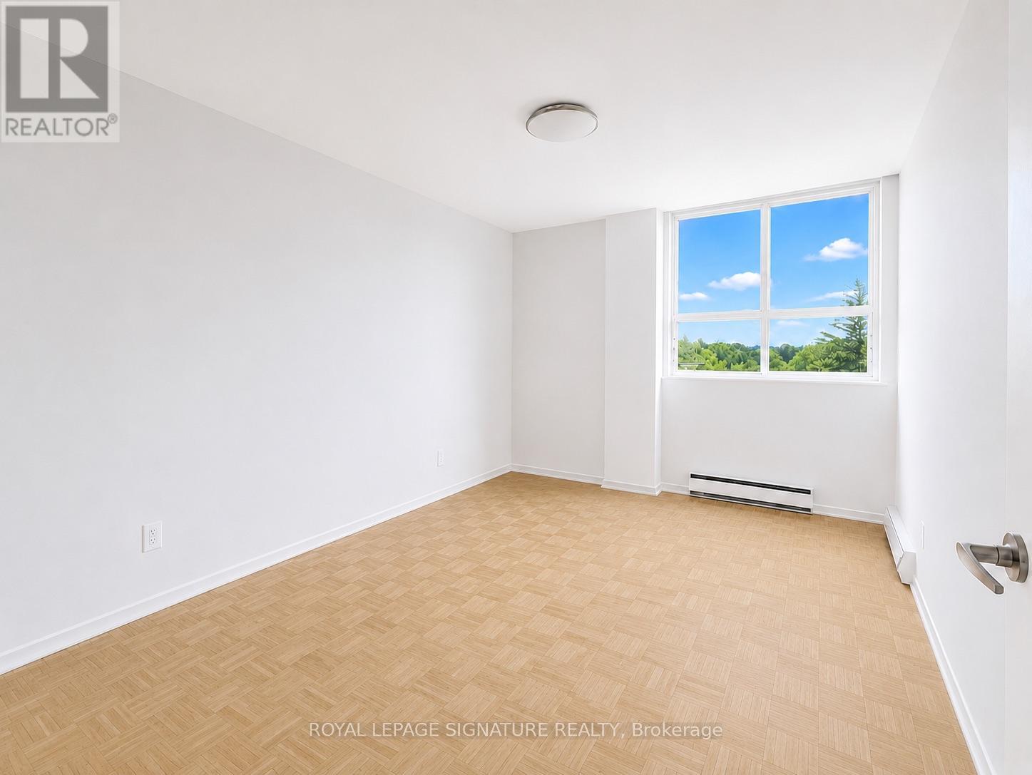 804 - 525 Eglinton Avenue E, Toronto, Ontario M4P 1N5 - Photo 14 - C13620524