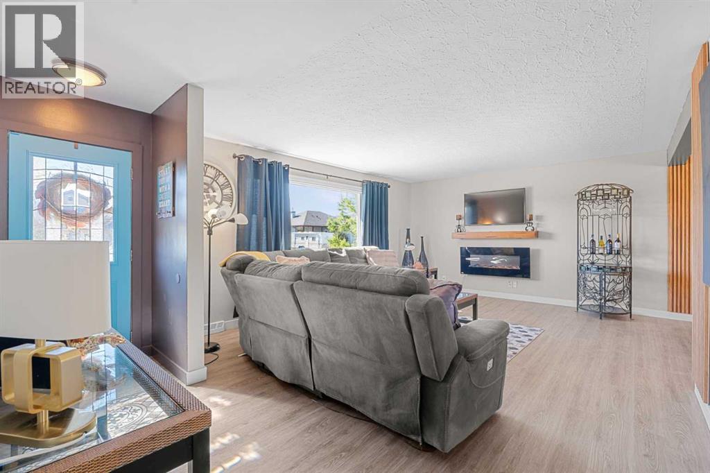 518b Highwood, Longview, Alberta  T0L 1H0 - Photo 4 - A2312389