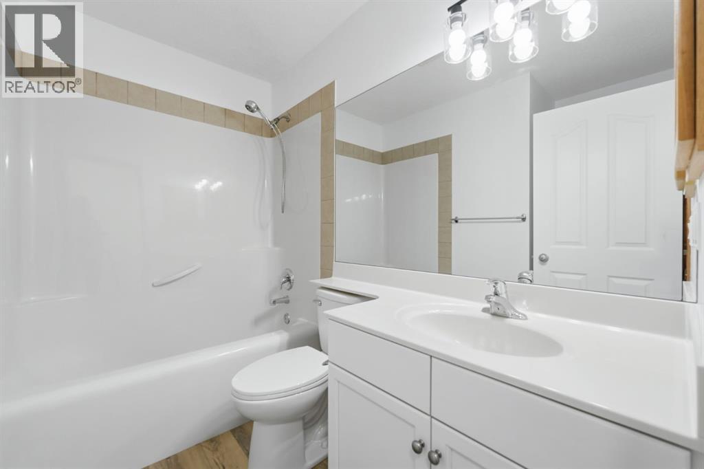 2020 Bridlemeadows Manor SW, Calgary, Alberta  T2Y 4R9 - Photo 31 - A2327137