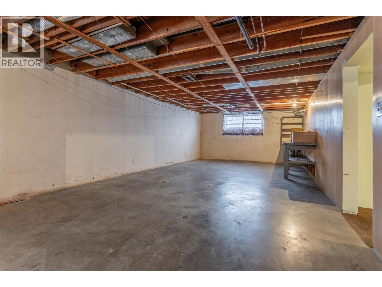 1206 Lawson Avenue, Kelowna, British Columbia  V1Y 6T9 - Photo 31 - 10395897