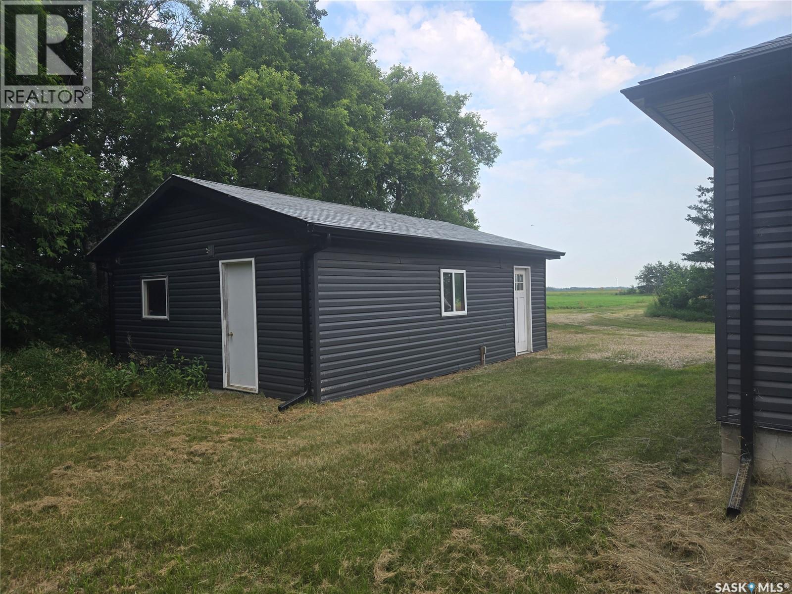 Roberts Farm, Cana Rm No. 214, Saskatchewan  S3N 2W7 - Photo 34 - SK044037