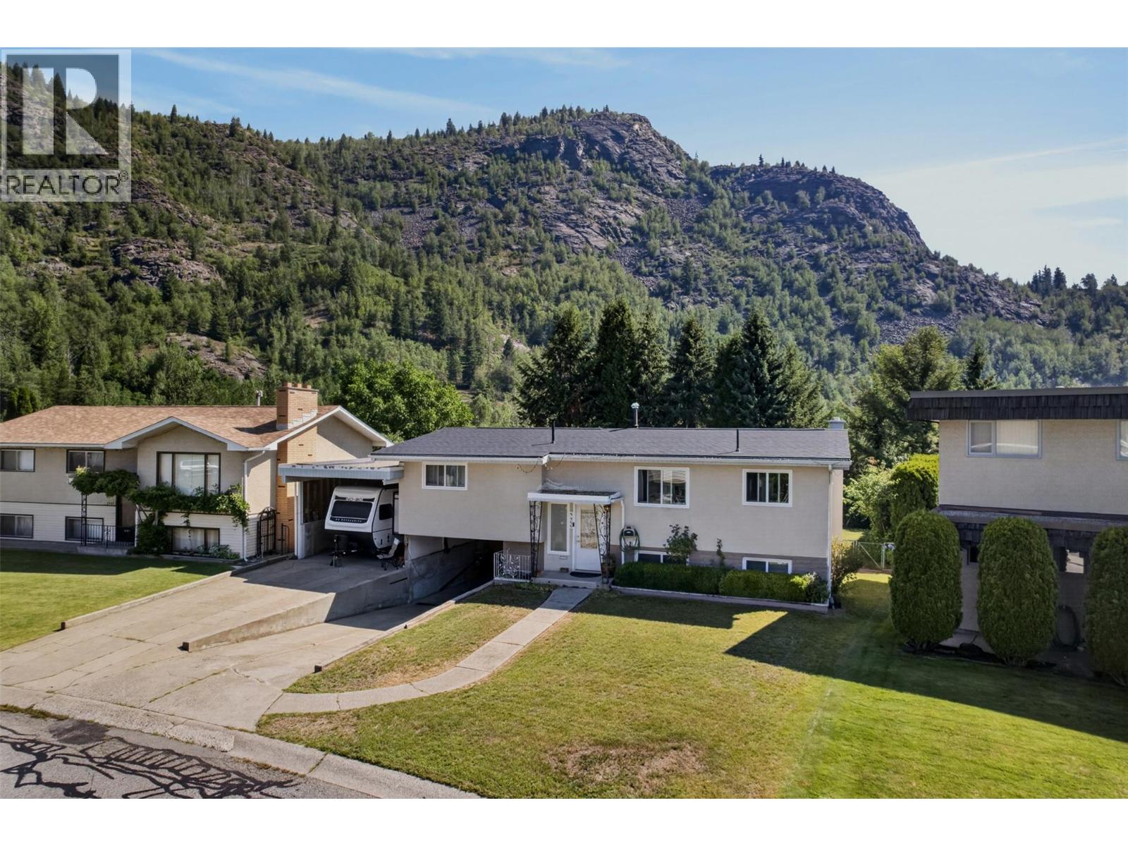 3955 Woodland Drive, Trail, British Columbia  V1R 2V6 - Photo 50 - 10385045