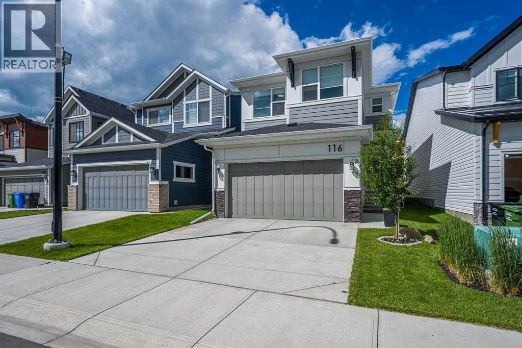 116 Rowmont Heath NW, Calgary, Alberta  T3L 0H8 - Photo 2 - A2323188