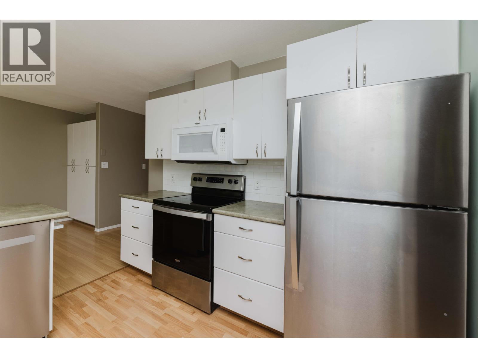 5078 Bay Road, Sechelt, British Columbia  V7Z 0E9 - Photo 11 - R3151282
