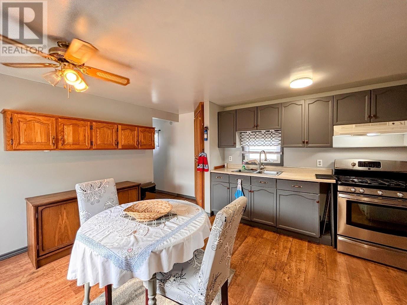 24 Jackson Cres, Marathon, Ontario  P0T 2E0 - Photo 3 - TB2602184