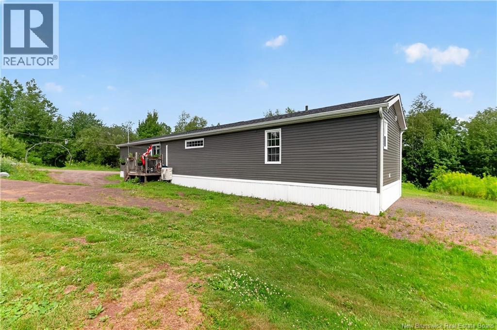 276 Zack Road, Lutes Mountain, New Brunswick  E1G 2T6 - Photo 37 - NB145060