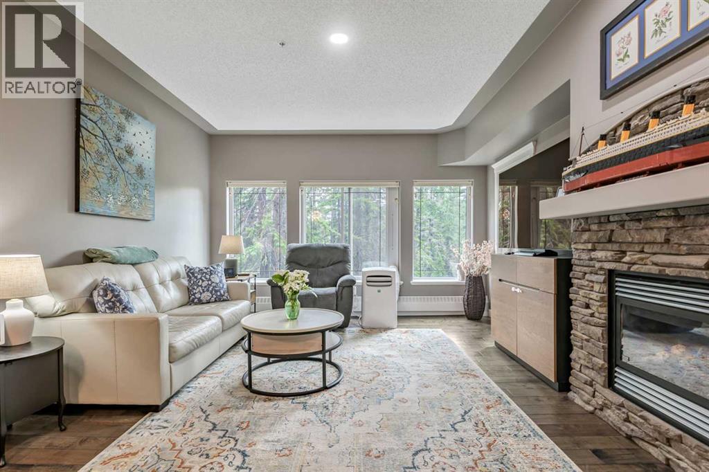 233, 20 Discovery Ridge Close SW, Calgary, Alberta  T3H 5X4 - Photo 10 - A2327336