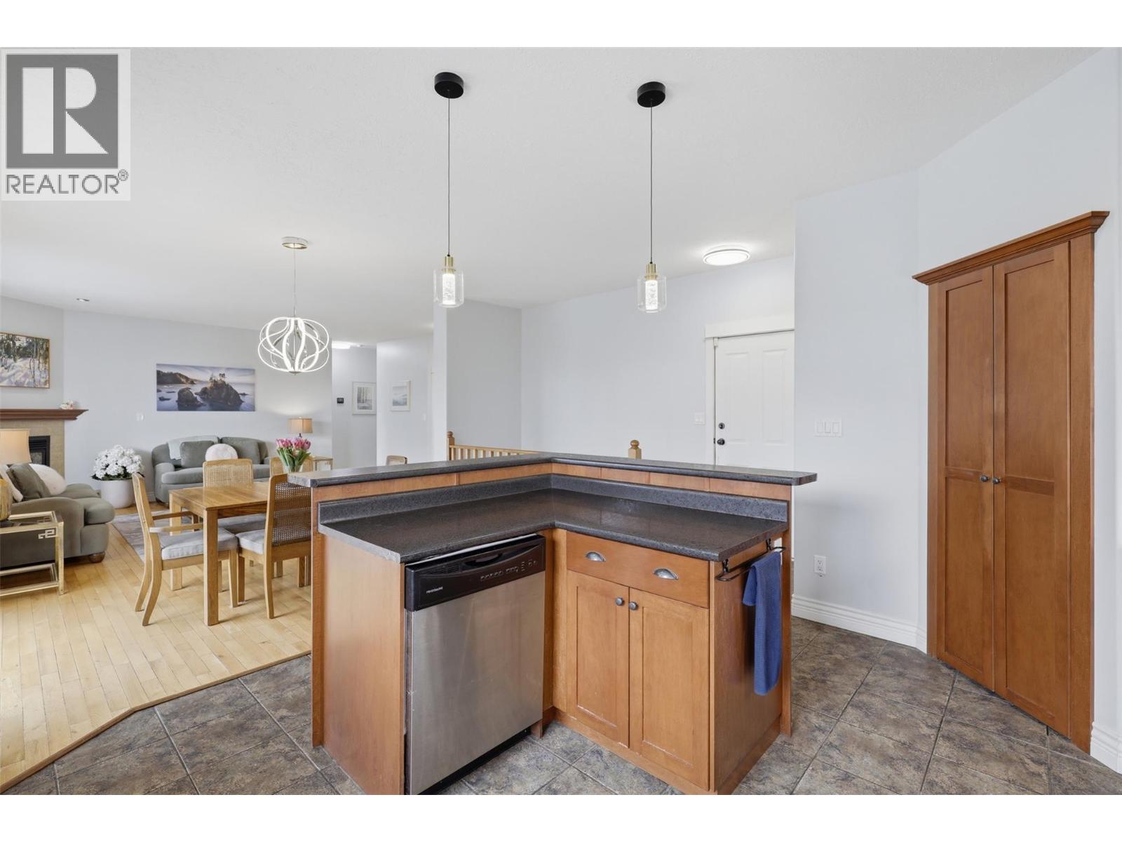 404 Sun Rivers Drive W, Kamloops, British Columbia  V2H 1R6 - Photo 12 - 10395810