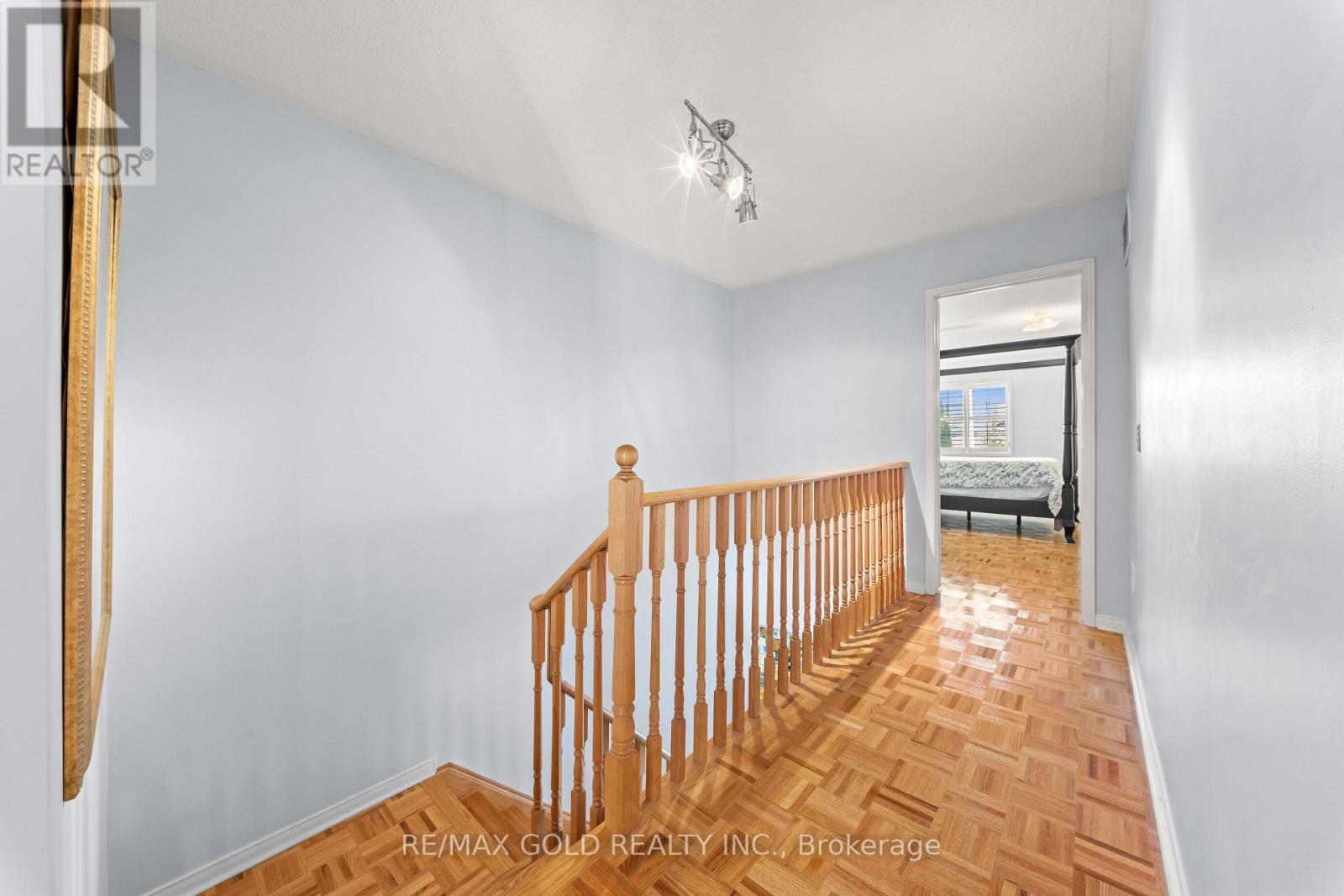 22 Flower Trail, Brampton, Ontario  L6P 1P1 - Photo 13 - W13620910