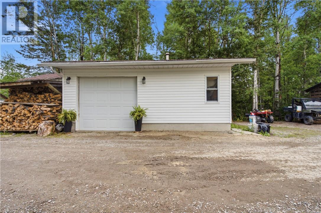 2131 Vermilion Lake Road, Chelmsford, Ontario  P0M 1J0 - Photo 8 - 2129536