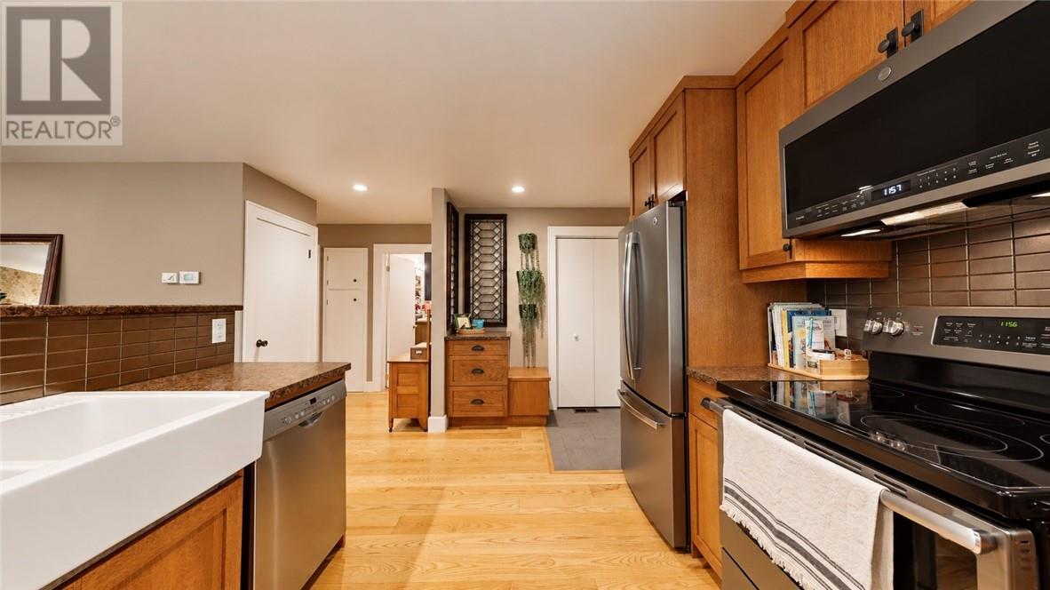 8 Mcquarrie Blvd., Gore Bay, Ontario  P0P 1H0 - Photo 44 - 2129265