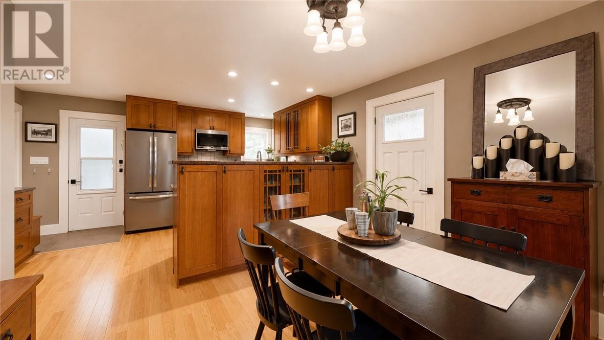8 Mcquarrie Blvd., Gore Bay, Ontario  P0P 1H0 - Photo 57 - 2129265