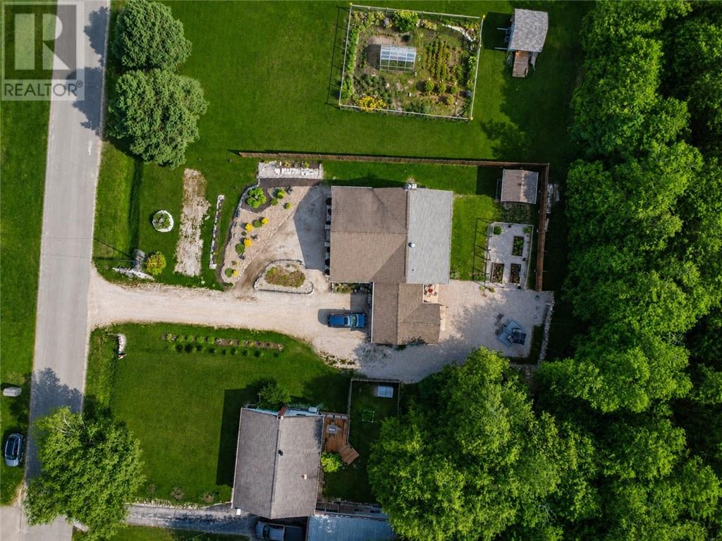 8 Mcquarrie Blvd., Gore Bay, Ontario  P0P 1H0 - Photo 6 - 2129265