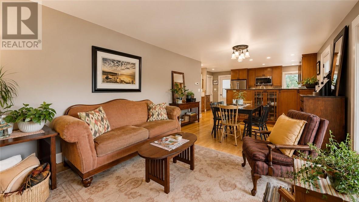 8 Mcquarrie Blvd., Gore Bay, Ontario  P0P 1H0 - Photo 61 - 2129265