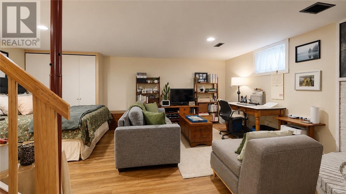 8 Mcquarrie Blvd., Gore Bay, Ontario  P0P 1H0 - Photo 79 - 2129265