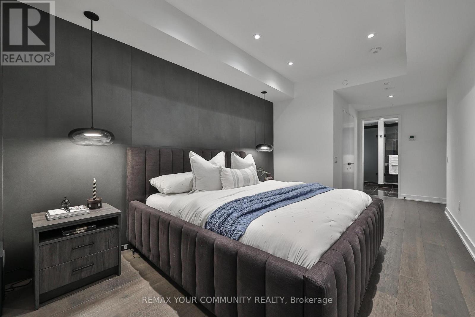 208 - 280 Howland Avenue, Toronto, Ontario  M5R 0C3 - Photo 19 - C13621822