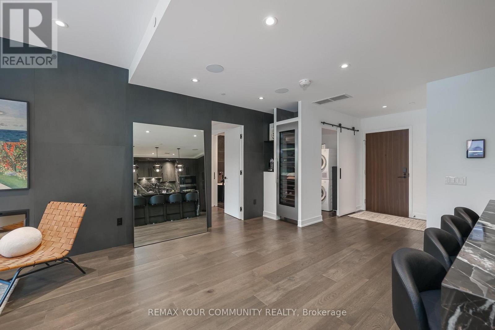 208 - 280 Howland Avenue, Toronto, Ontario  M5R 0C3 - Photo 8 - C13621822