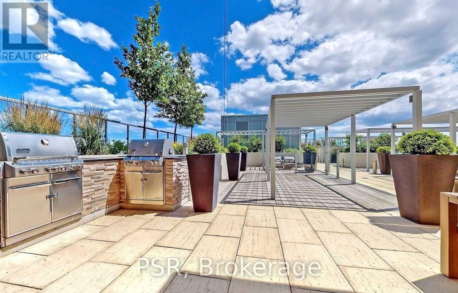 1011 - 501 St Clair Avenue W, Toronto, Ontario  M5P 0A2 - Photo 12 - C13621842