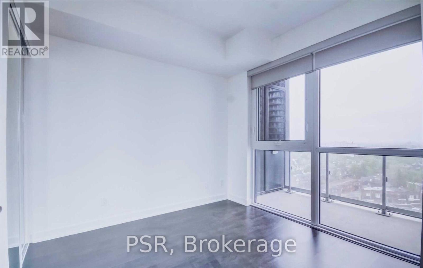 1011 - 501 St Clair Avenue W, Toronto, Ontario  M5P 0A2 - Photo 6 - C13621842