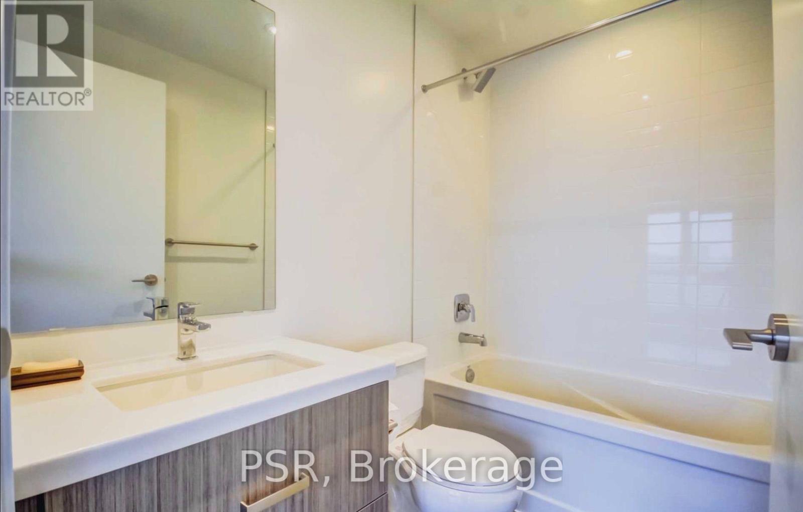 1011 - 501 St Clair Avenue W, Toronto, Ontario  M5P 0A2 - Photo 9 - C13621842