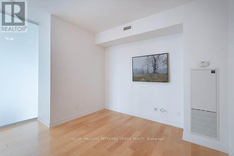 3902 - 33 Charles Street E, Toronto, Ontario  M4Y 0A2 - Photo 19 - C13621858