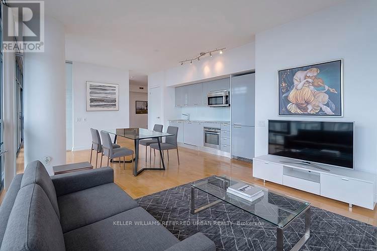 3902 - 33 Charles Street E, Toronto, Ontario  M4Y 0A2 - Photo 6 - C13621858